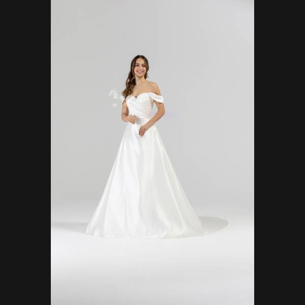 LAETITIA_73451-BDef.jpg
